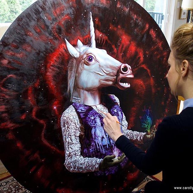 My new series is all about unicorns and sh$t, on tondo bitchez. Oil on panel. More betta pics soon, my pretties. Unicorn mask by Archie McPhee @zoomar