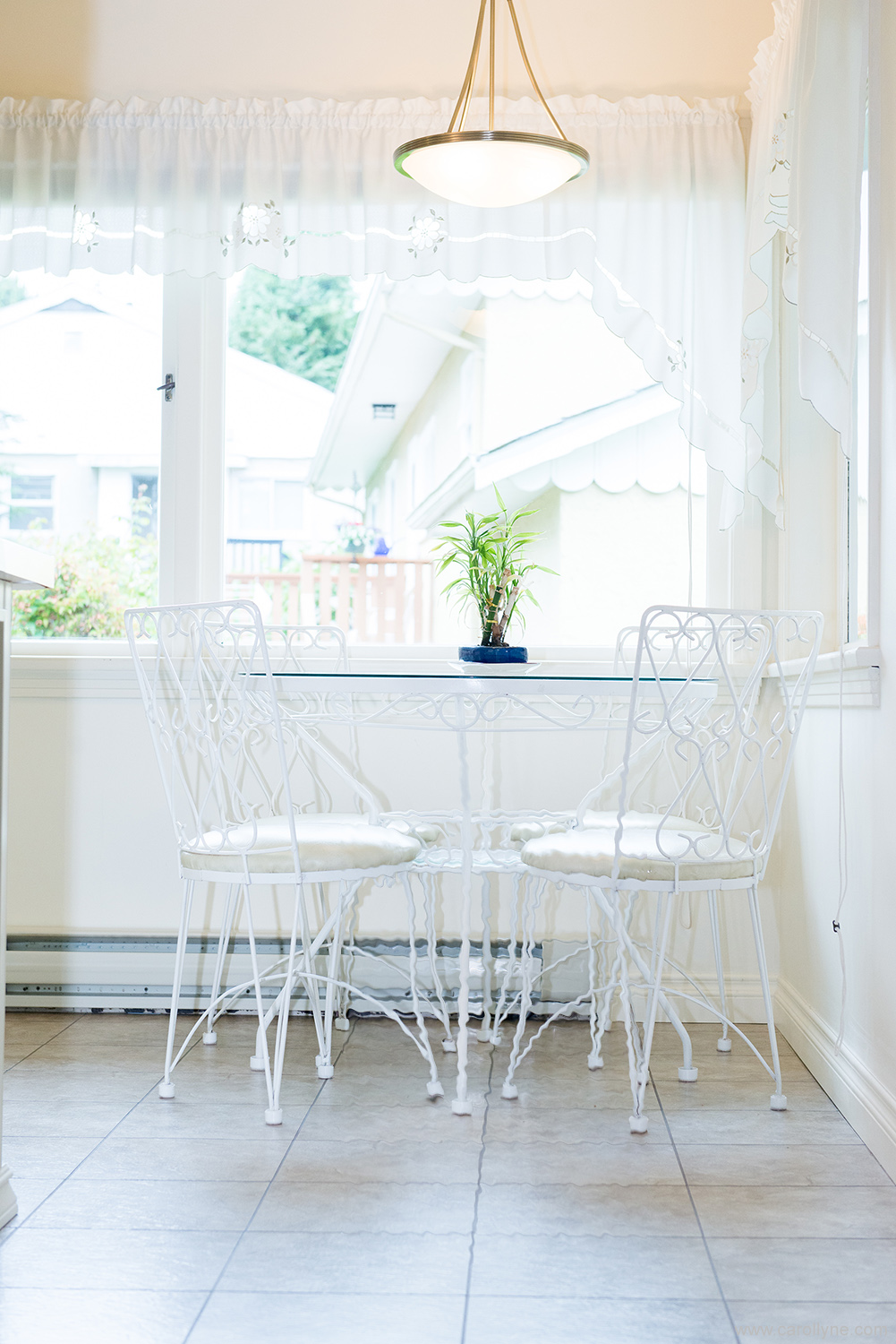 Photo of the kitchen of childhood home. Photo credit: Jen Steele. Photo manipulation: Carollyne Yardley